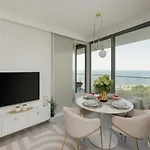 Royallux Waves & - Sea View From Balcony By Renters Prestige Apartmán