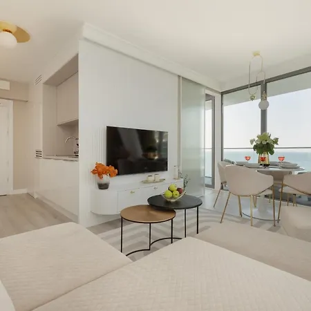 Apartment Royallux Waves & - Sea View From Balcony By Renters Prestige *