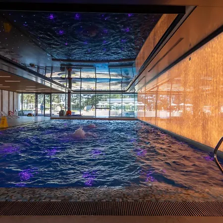 Royallux Waves & - Sea View From Balcony By Renters Prestige Miedzyzdroje