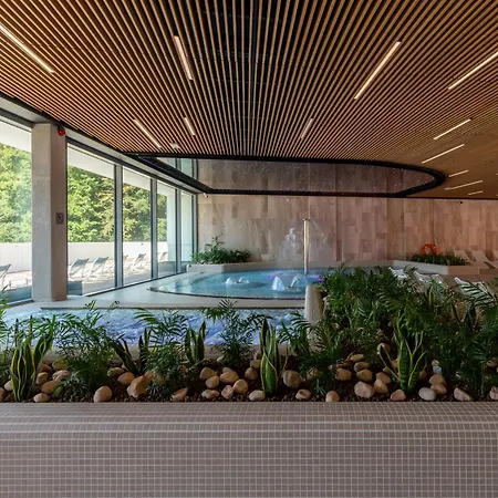 Royallux Waves & - Sea View From Balcony By Renters Prestige Misdroy